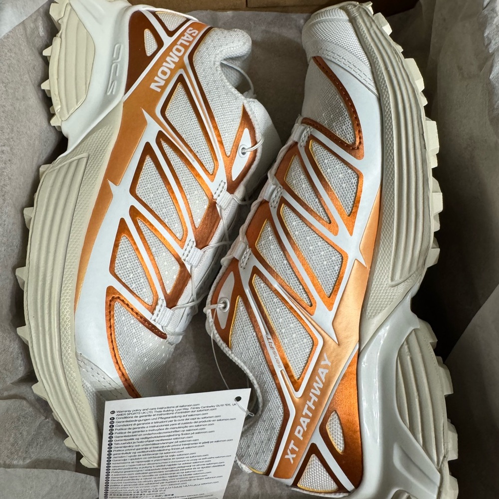 Salomon XT-Pathway Metallic White and Orange Athletic Shoes. NWOT - Picture 3 of 12